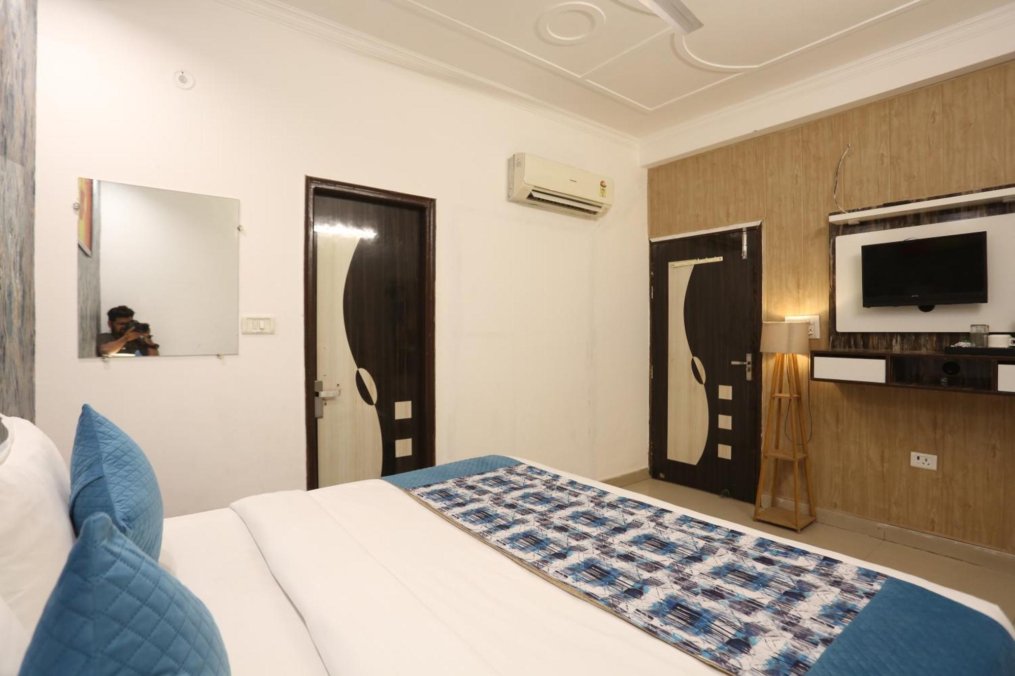 Hotel Backpackers - Ink Delhi Airport By Ss Group